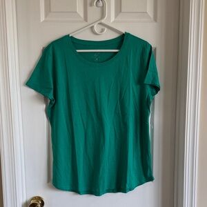 New York & Company Short Sleeve Crew Neck Tee - Emerald Green